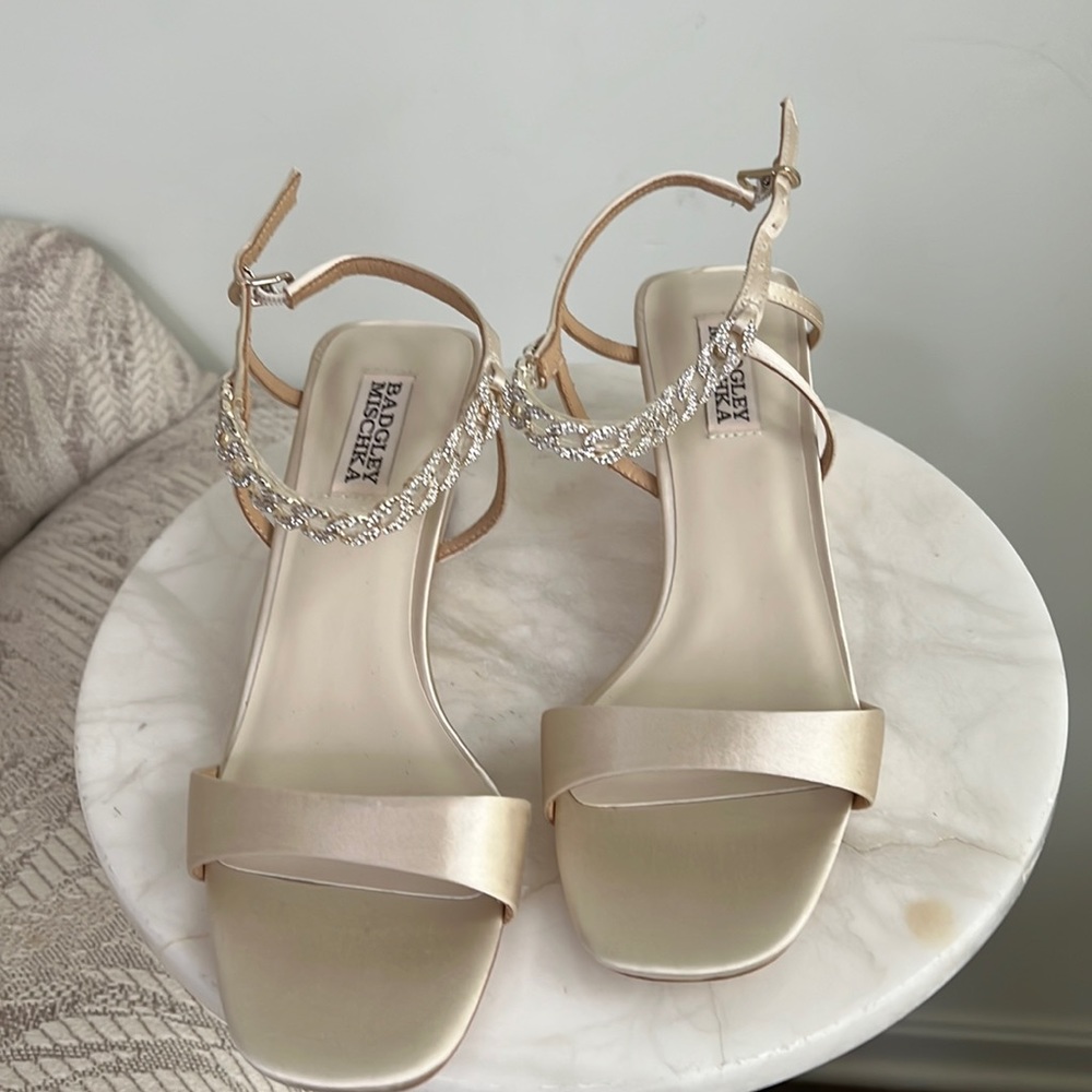 Badgley Mischka Sandals